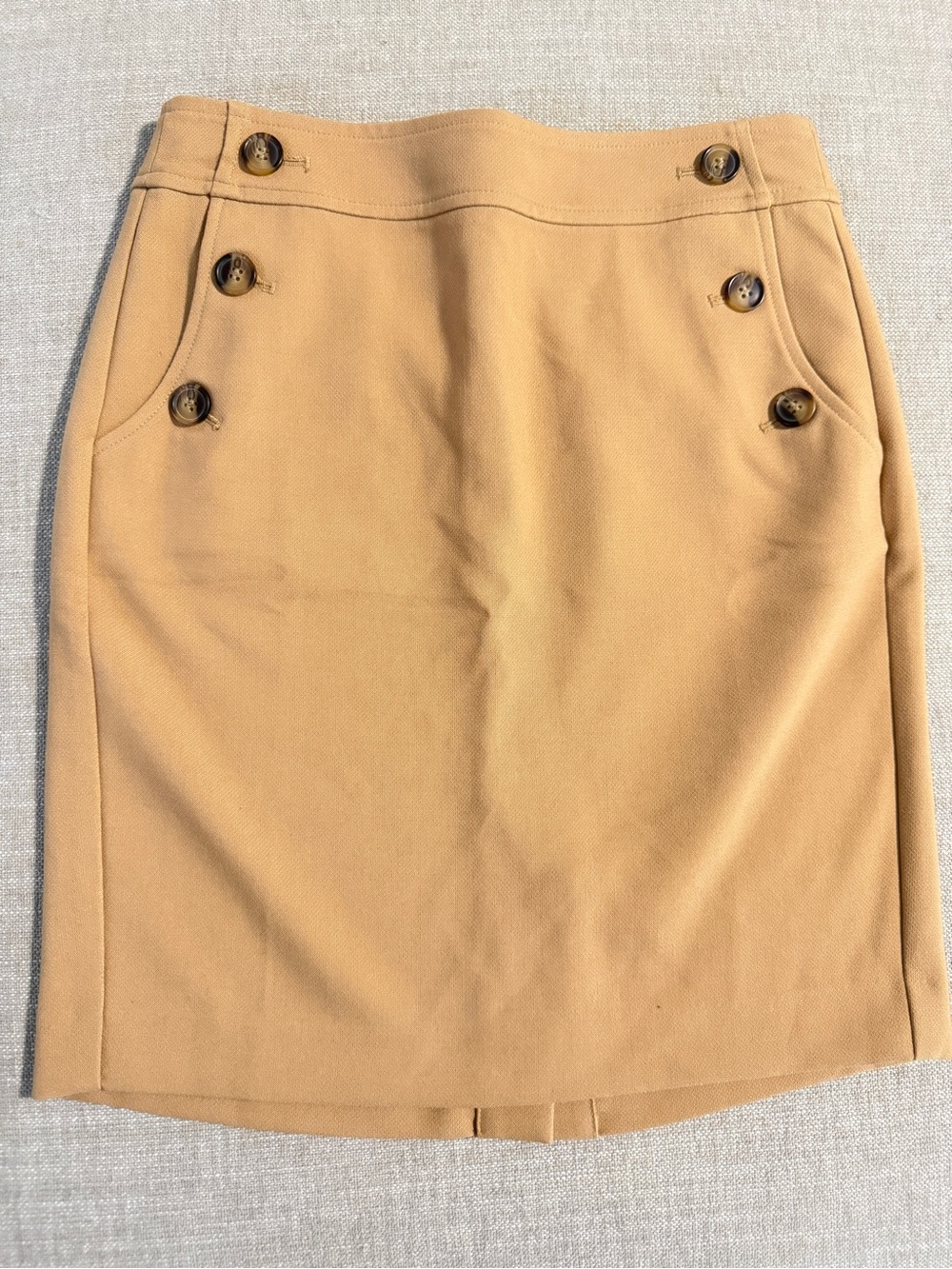 Ann Taylor LOFT Classic Tan Beige Camel Button Accent Pencil Skirt 2 Petite